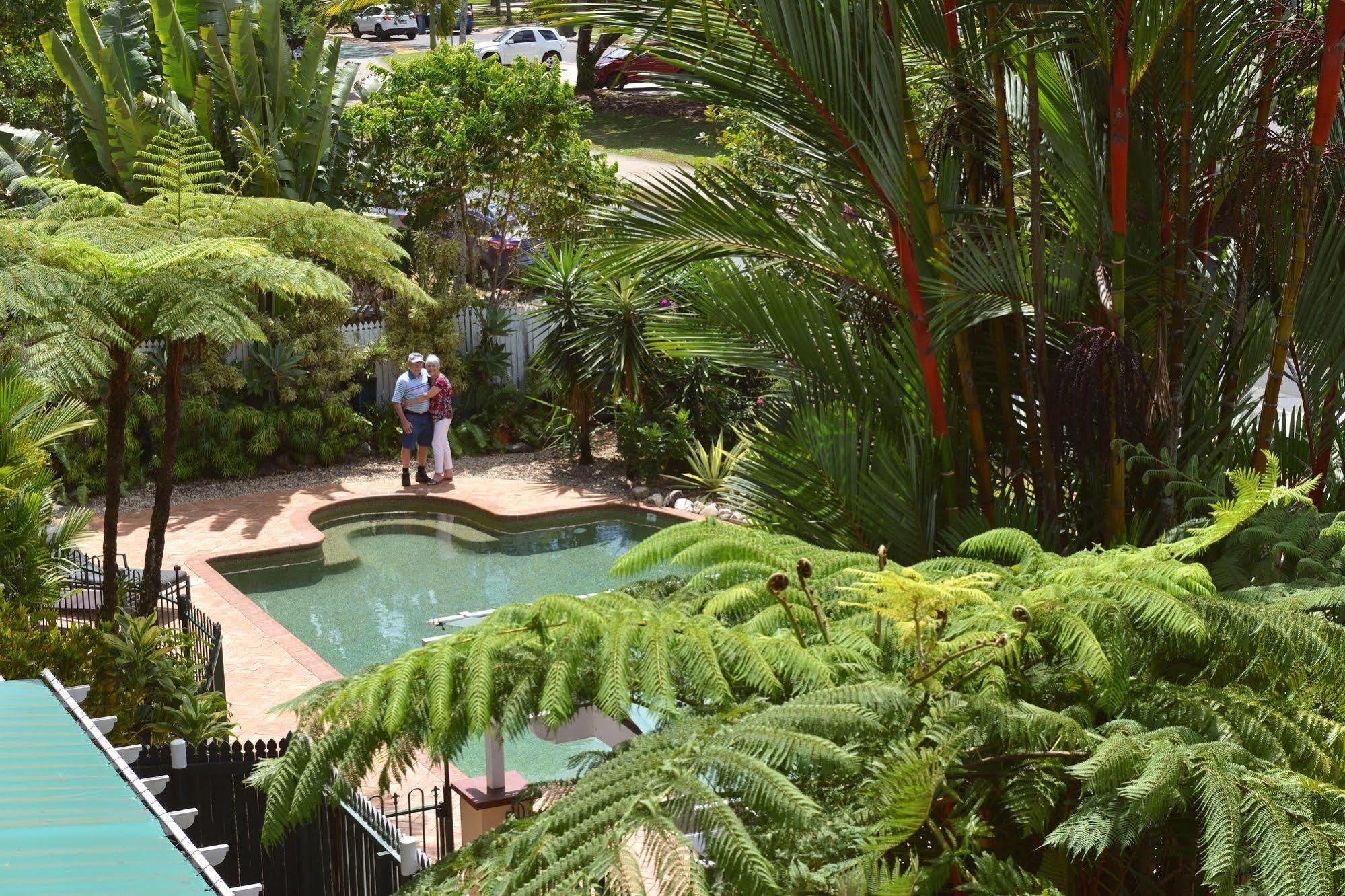 Waterfront Terraces Aparthotel Cairns Esterno foto